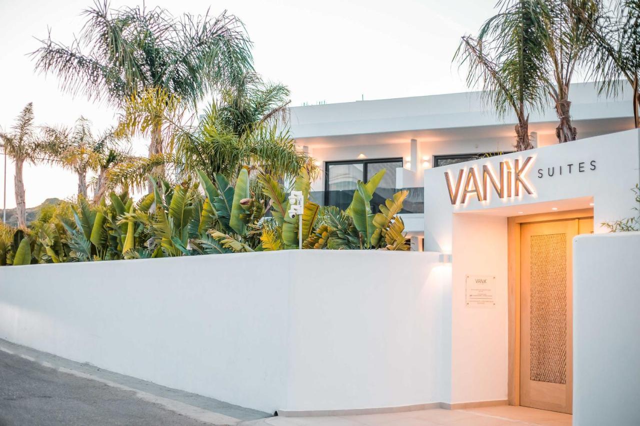Vanik *